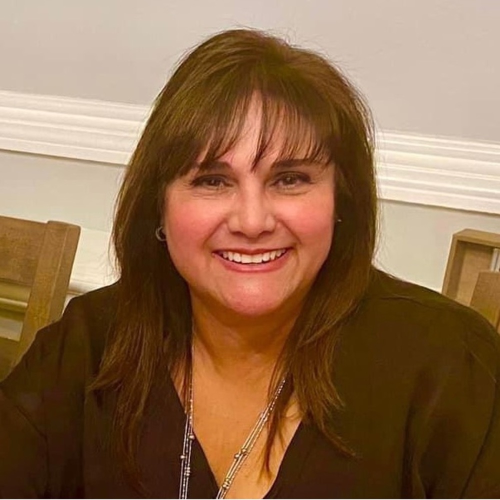 Meet your Posher, Isabel